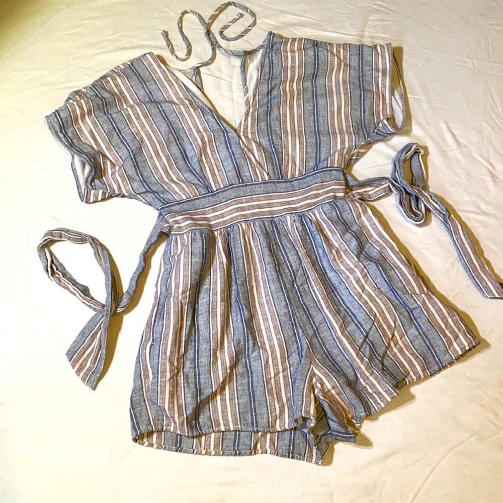 American Eagle striped romper size s